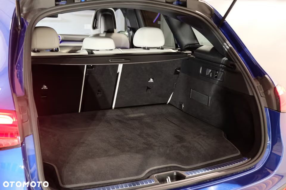 Mercedes-Benz GLC 300 de 4Matic 9G-TRONIC AMG Line Advanced - 21