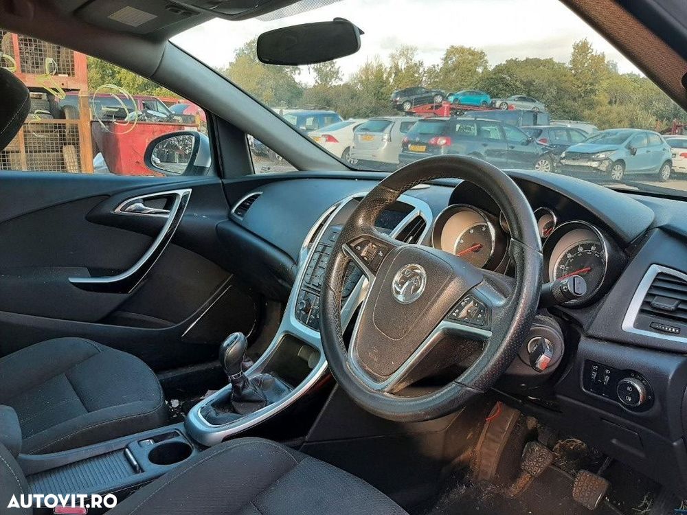 Rezervor Opel Astra J 2011 BREAK 1.7 DTI A17DTR - 8