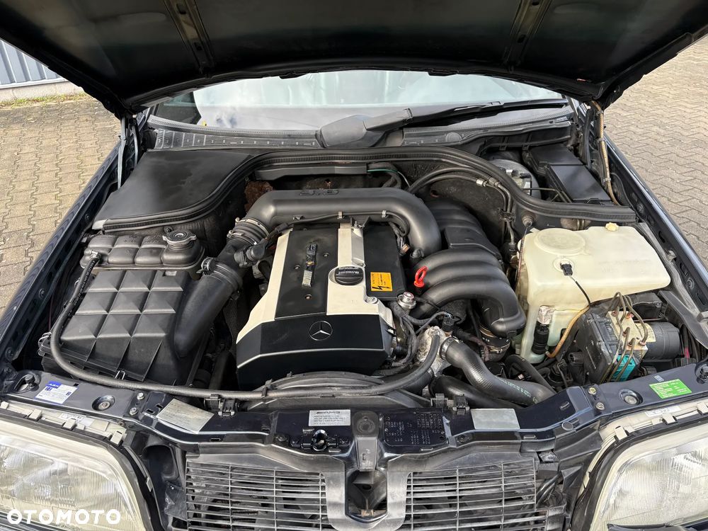 Mercedes-Benz Klasa C - 27