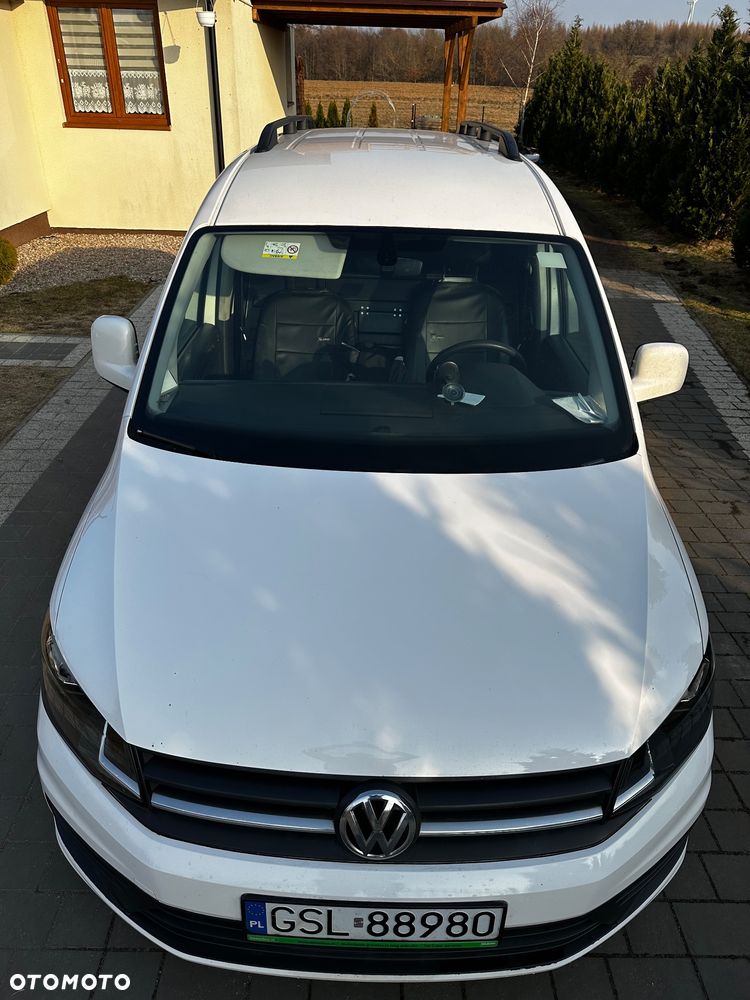 Volkswagen Caddy Maxi - 9