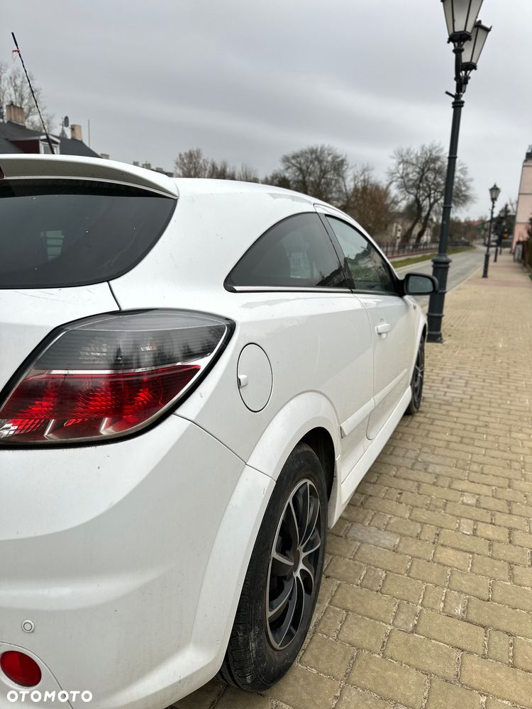 Opel Astra 1.6 Sport - 14