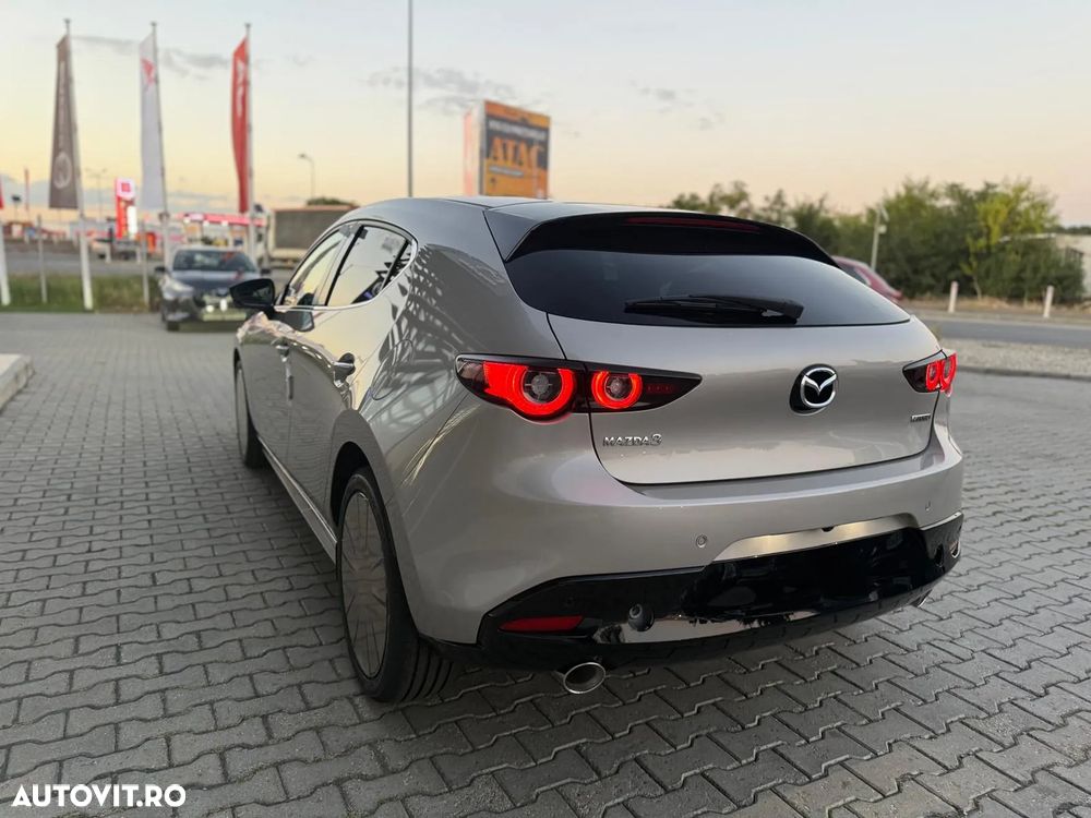 Mazda 3 e-Skyactiv X186 AT MHEV Exclusive-Line - 9