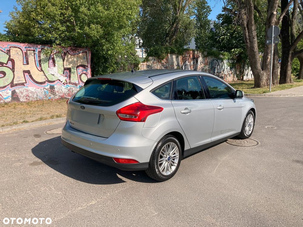 Ford Focus 1.5 TDCi SYNC Edition - 13