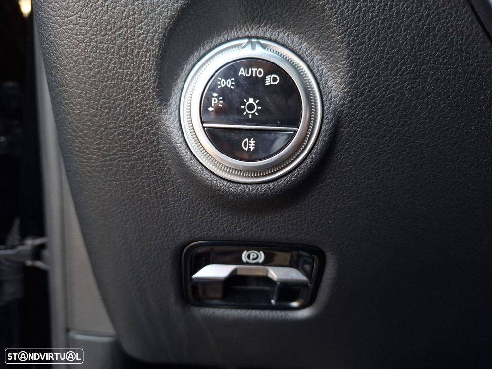 Mercedes-Benz C 300 de AMG Line - 19