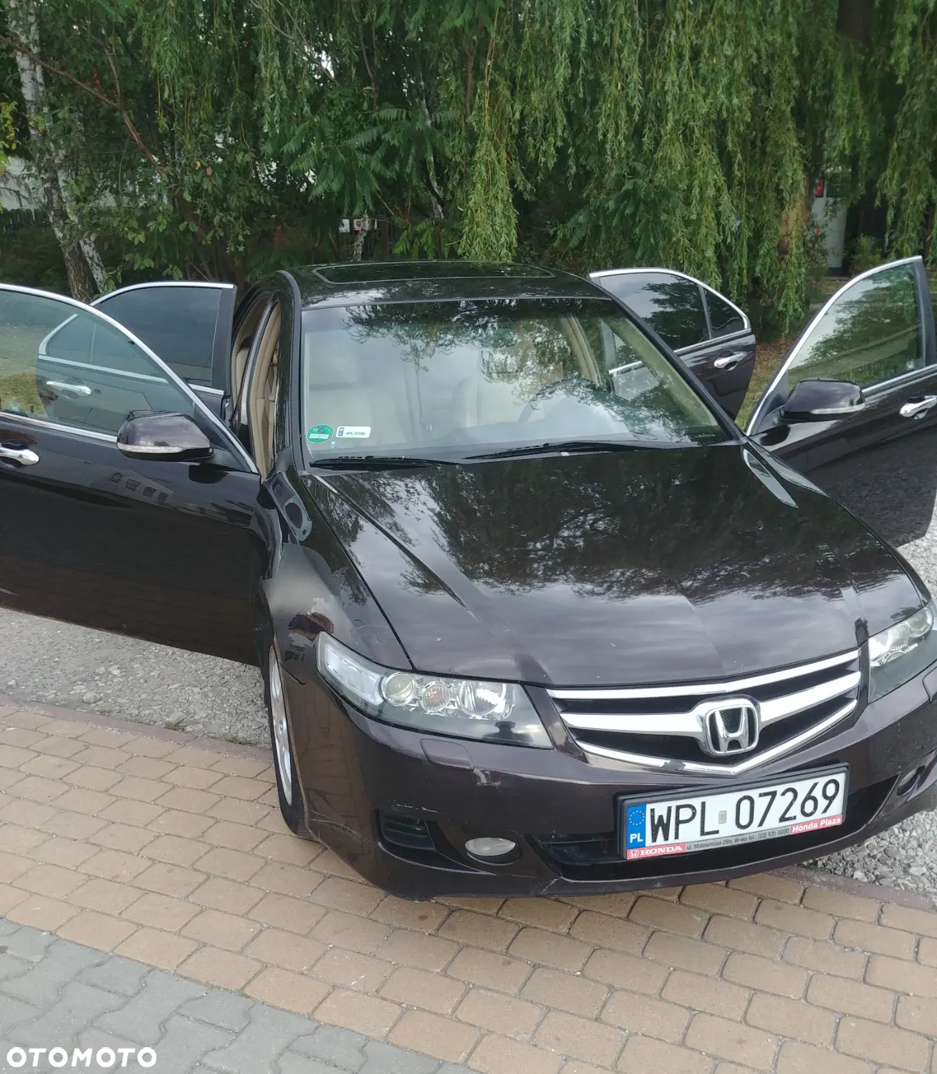 Honda Accord 2.0 Executive - 23