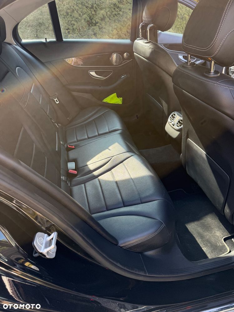 Mercedes-Benz Klasa C 300 7G-TRONIC Avantgarde - 25