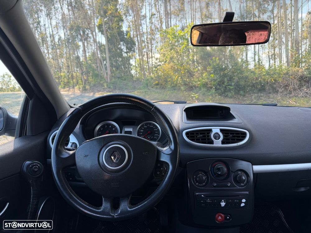 Renault Clio Sport Tourer - 6