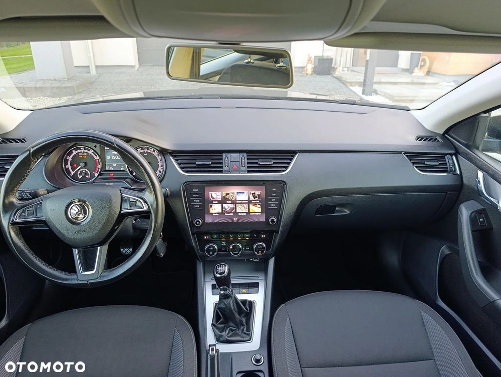 Skoda Octavia - 10