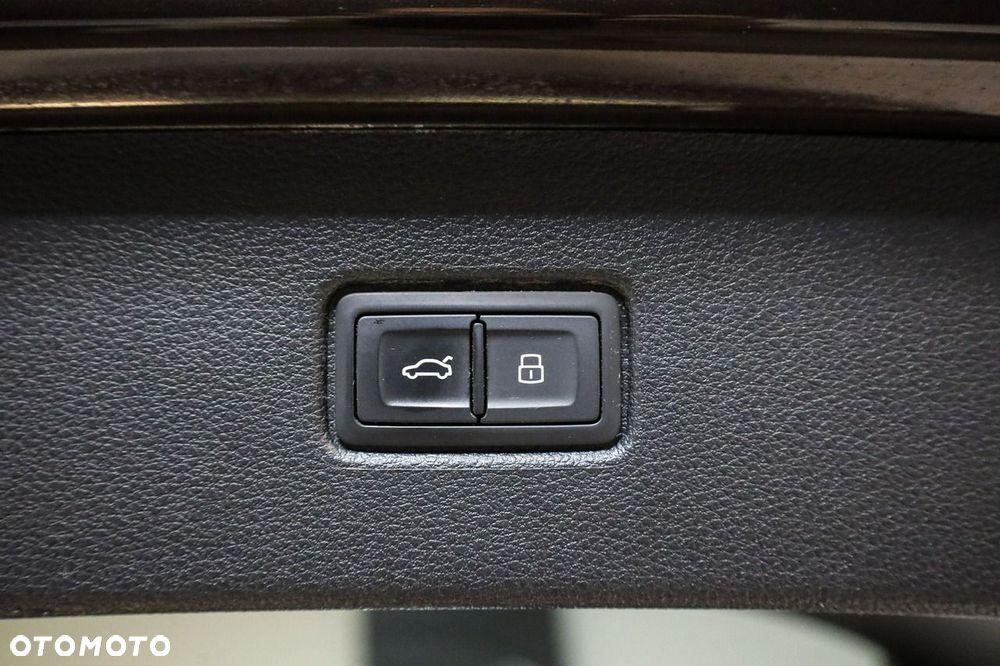 Audi Q7 50 TDI mHEV Quattro S Line Tiptr - 26