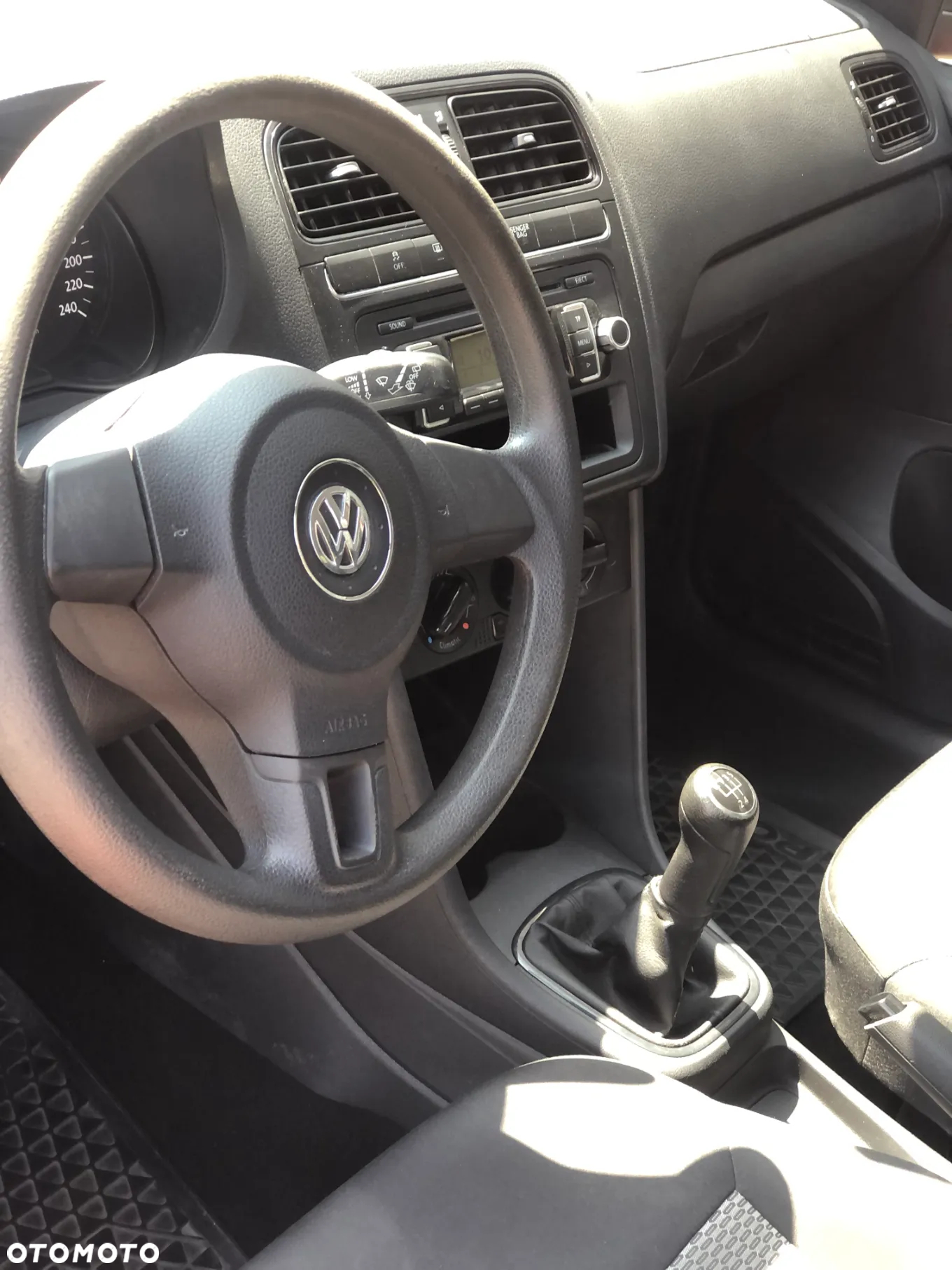 Volkswagen Polo - 6