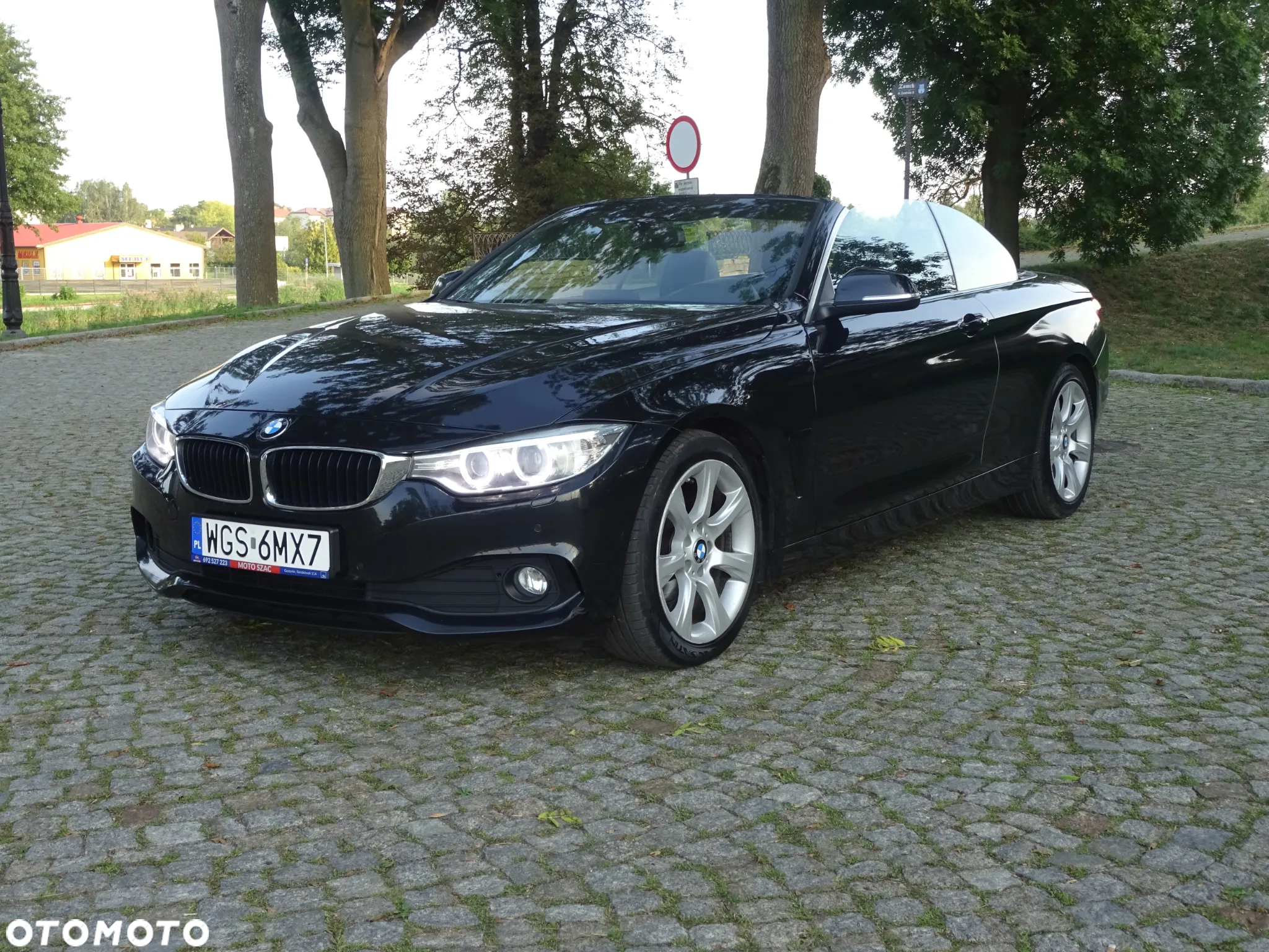 BMW Seria 4 420d Cabrio Sport-Aut Luxury Line - 2