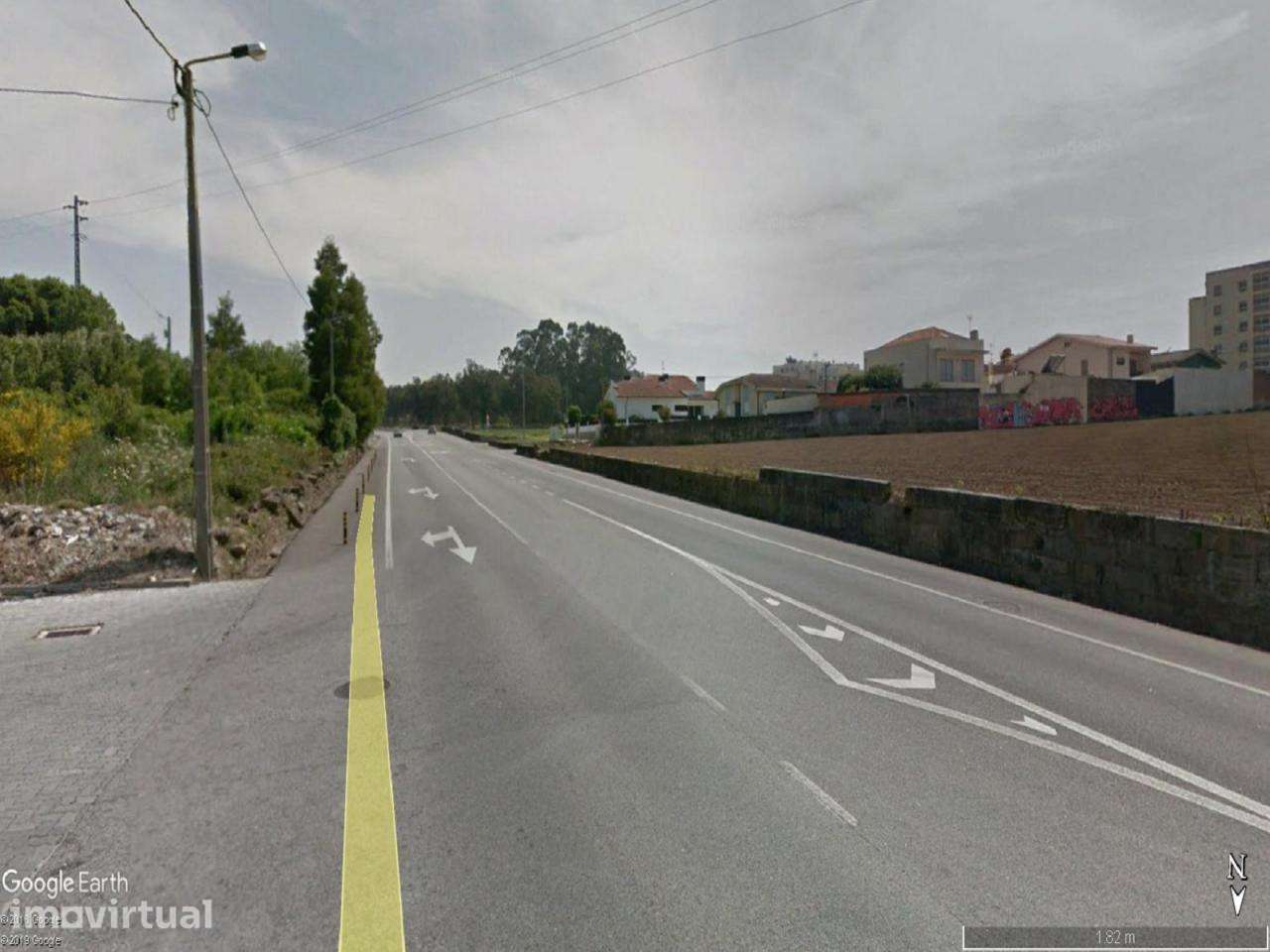 Terreno Industrial 9.000 m2 c/ frente E.N 13 - Grande imagem: 2/3