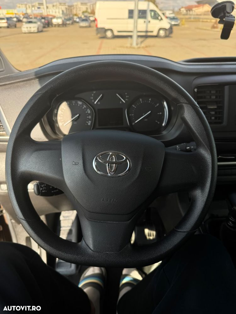 Toyota Proace 2.0 D-4D 144CP 7+1 L2H1 Comfort - 4