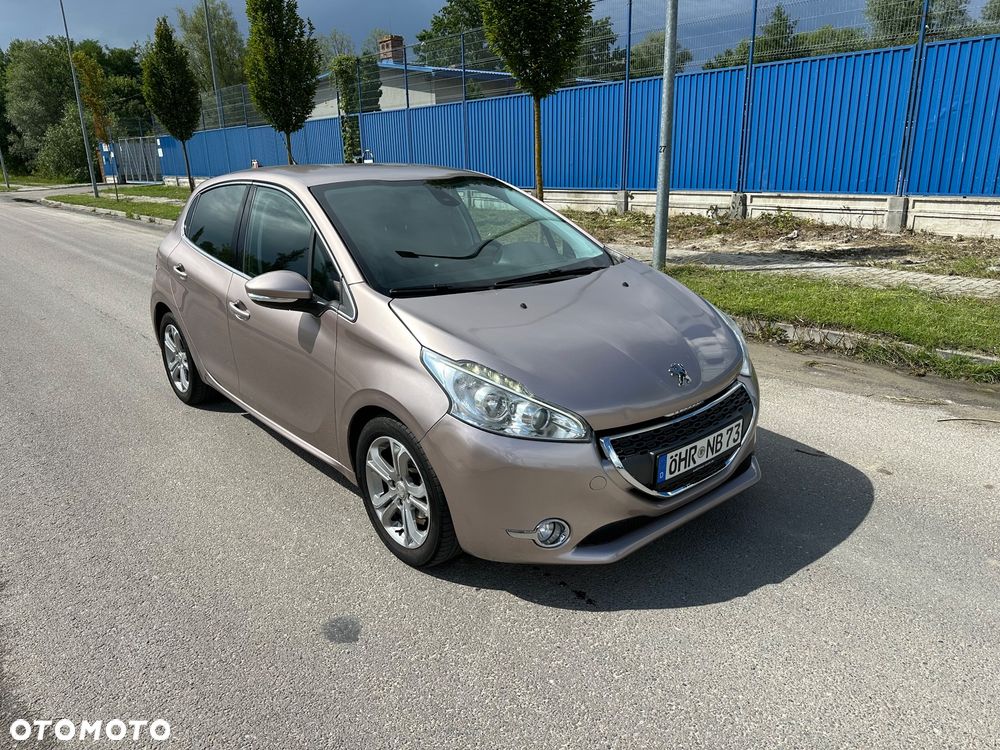 Peugeot 208 e-HDi FAP 92 EGS6 Stop&Start Allure - 3