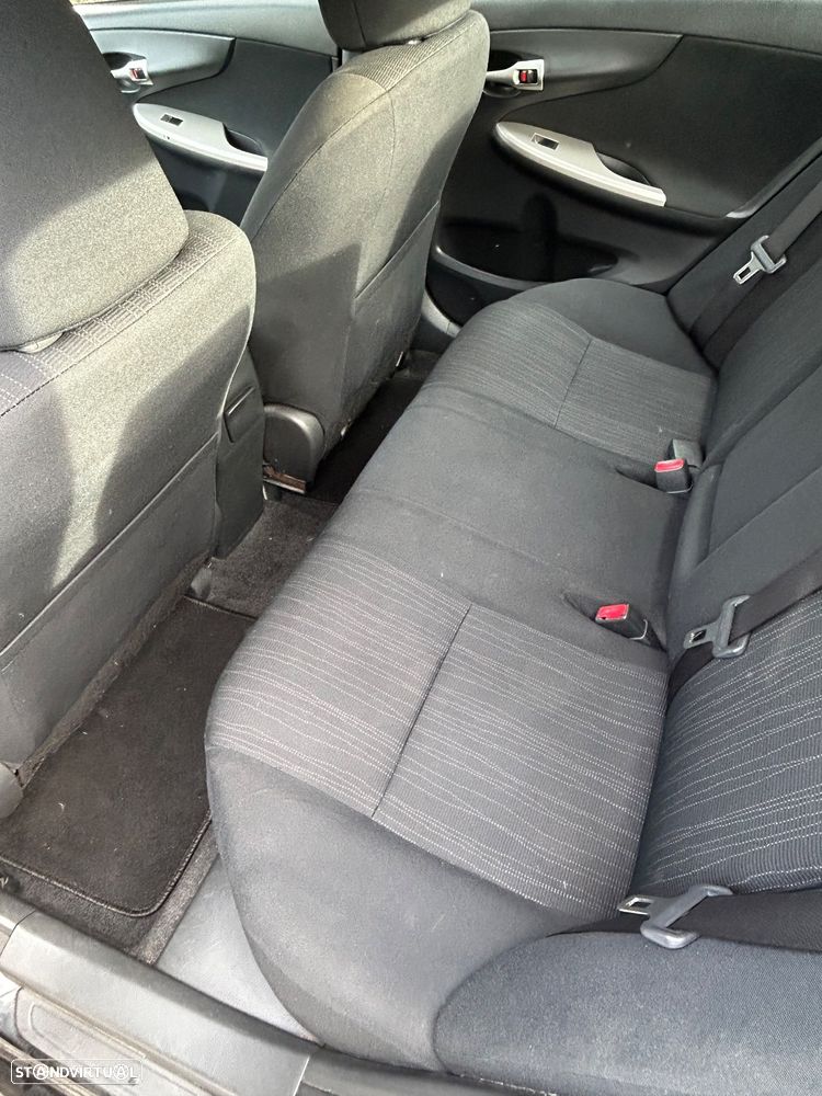 Toyota Corolla 1.4 VVT-i Sol+PM - 5