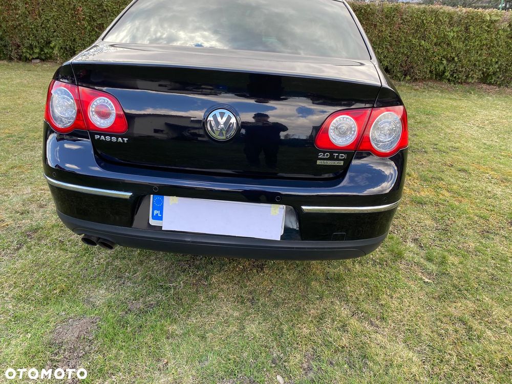 Volkswagen Passat 2.0 TDI DPF 4Motion Sportline - 2