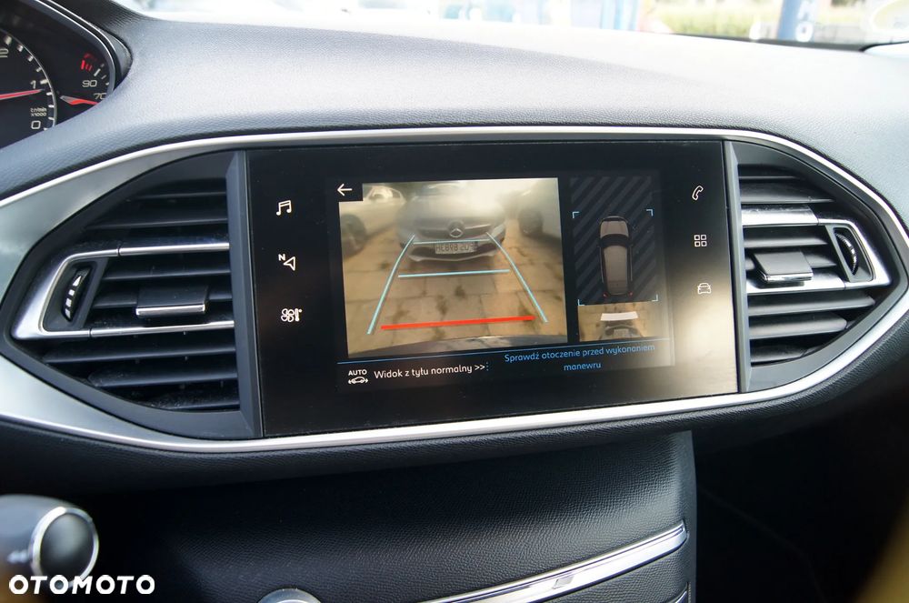 Peugeot 308 BlueHDi 130 Stop & Start Style - 21