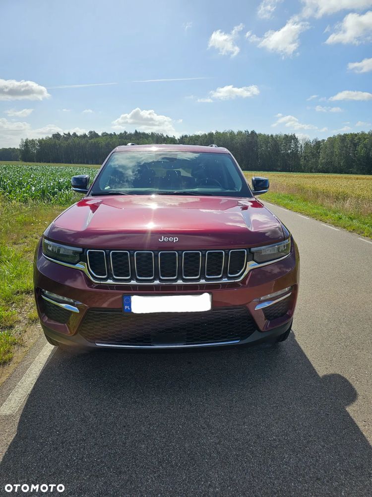 Jeep Grand Cherokee - 1
