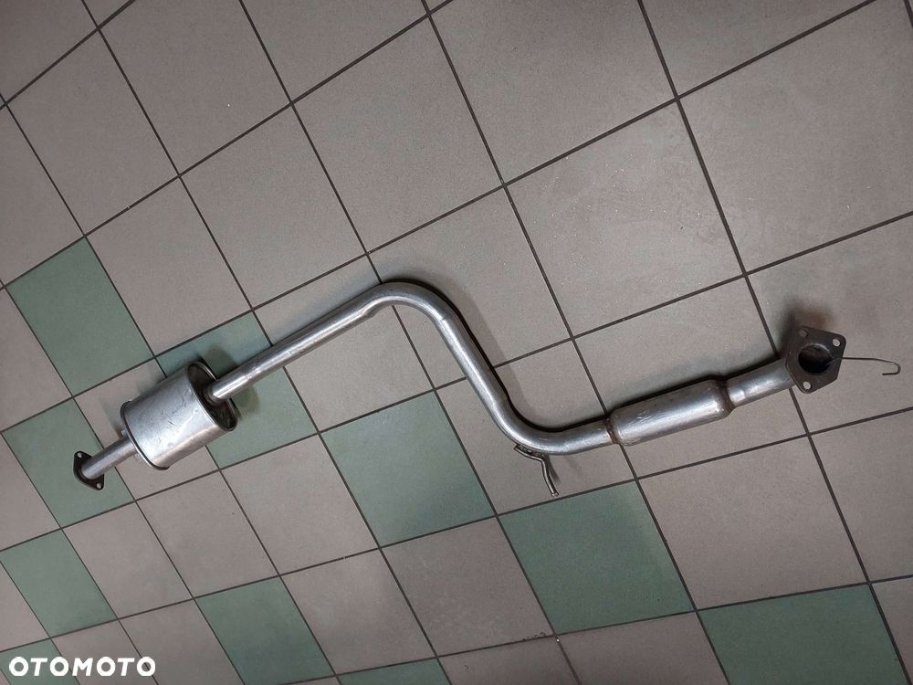 TŁUMIK środkowy 136 KM MITSUBISHI LANCER IV LIftcack  1.8 GTI 100KW 1990- 9/1992 MB577148 - 2