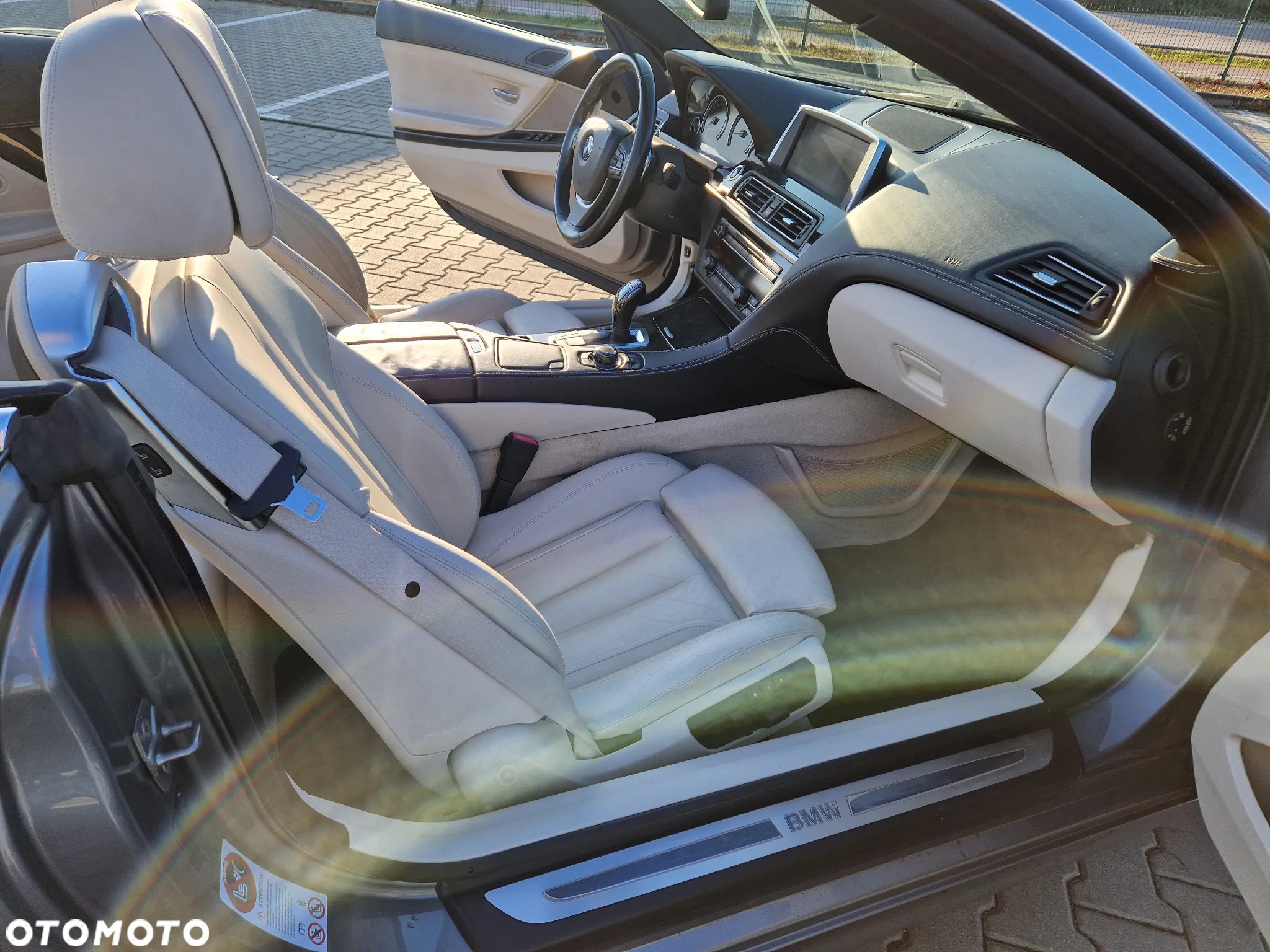 BMW Seria 6 650i xDrive Cabrio - 13