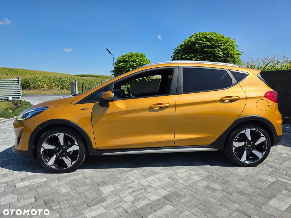 Ford Fiesta 1.0 EcoBoost Hybrid S&S ACTIVE VIGNALE - 2