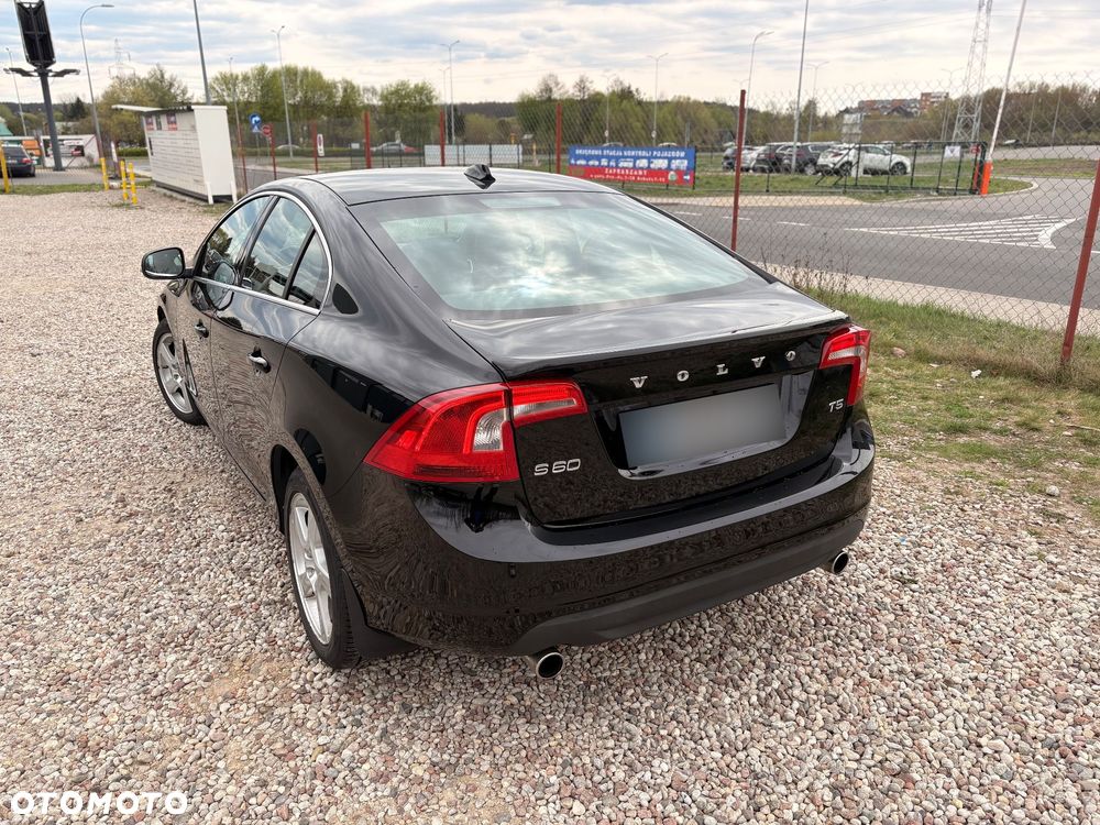 Volvo S60 2.5 T5 - 19