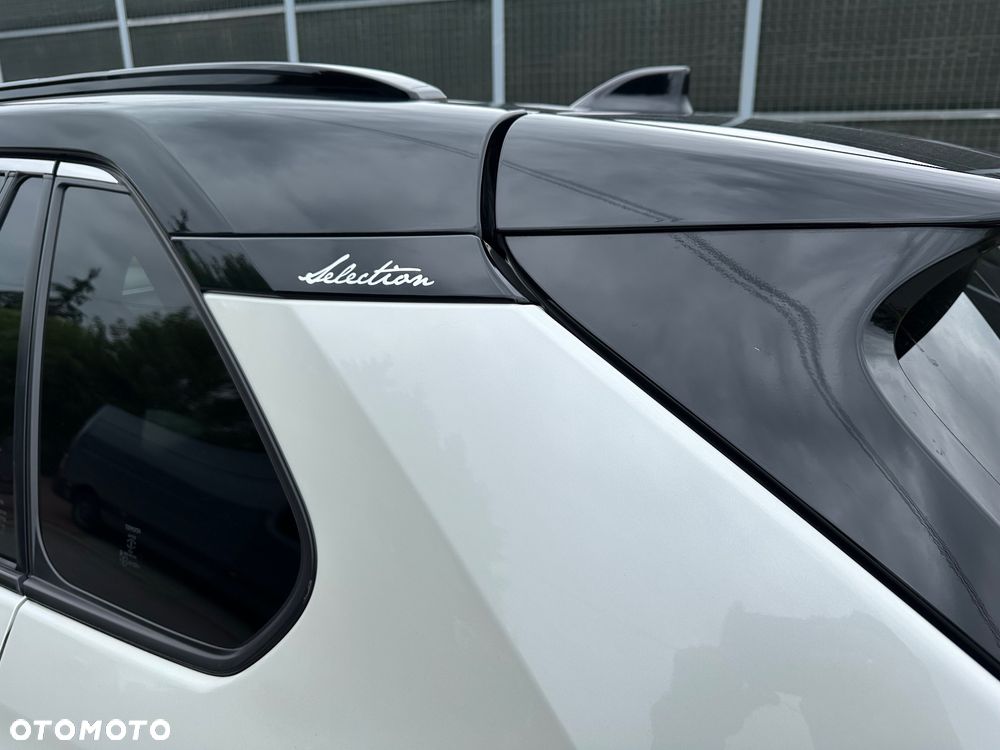 Toyota RAV4 Hybrid Selection 4x2 - 26