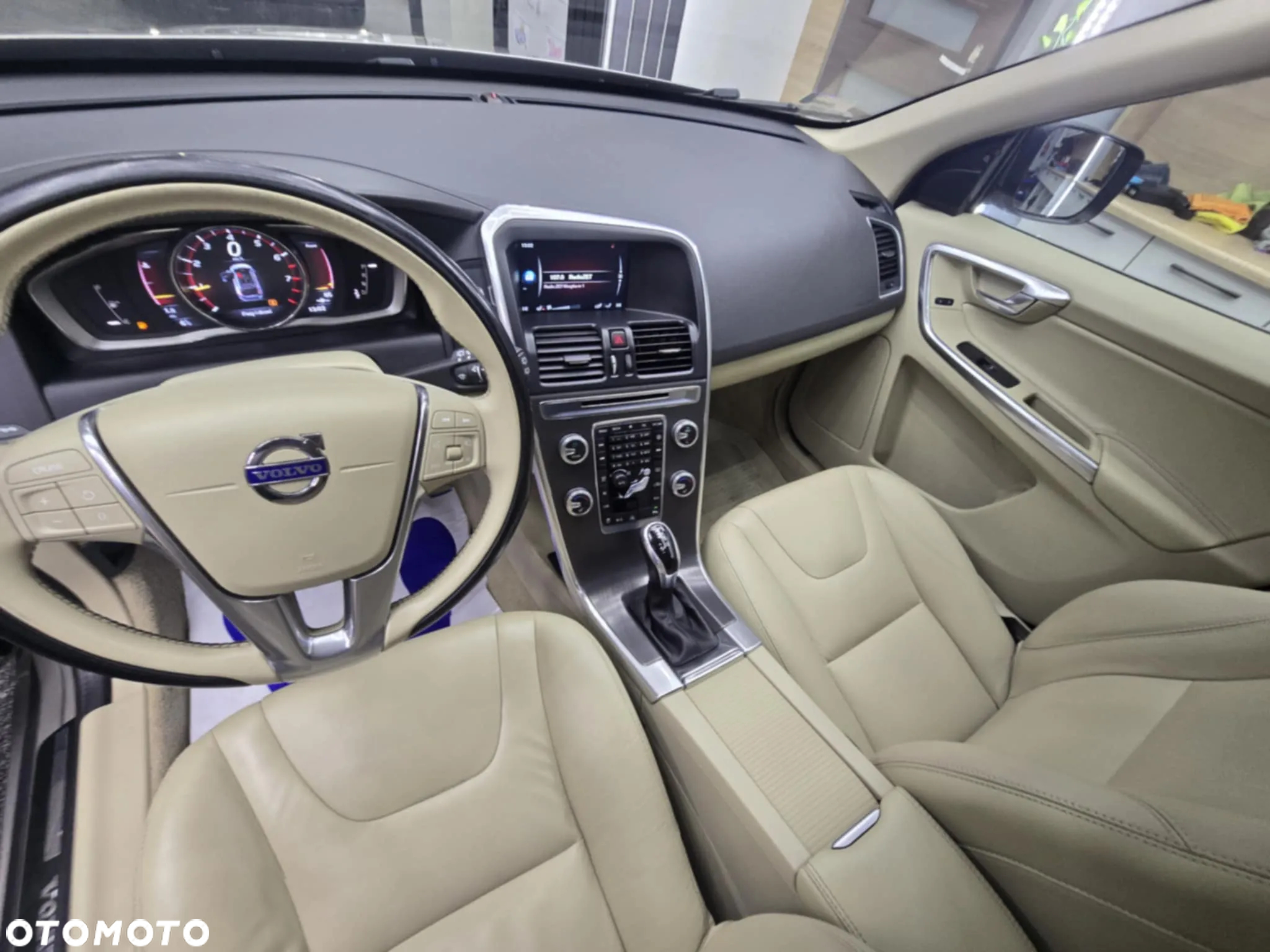 Volvo XC 60 T5 Drive-E Summum - 5