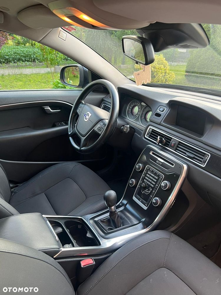 Volvo V70 D3 Edition - 7