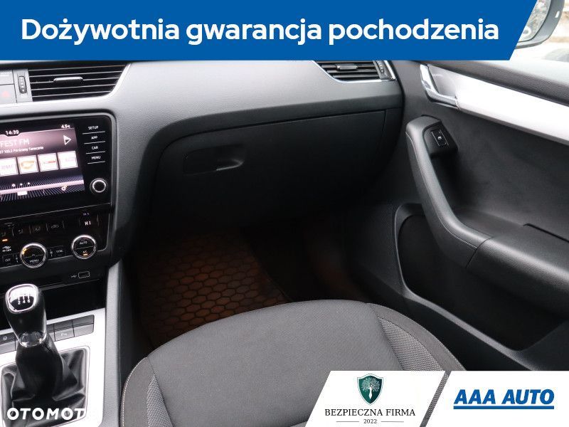 Skoda Octavia - 10