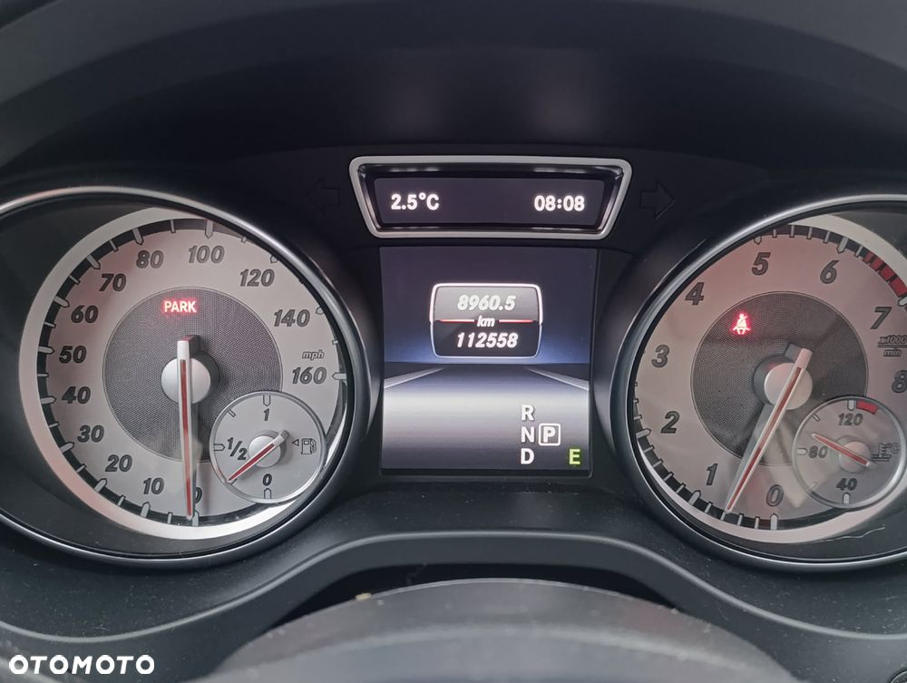 Mercedes-Benz CLA 250 4Matic 7G-DCT AMG Line - 37