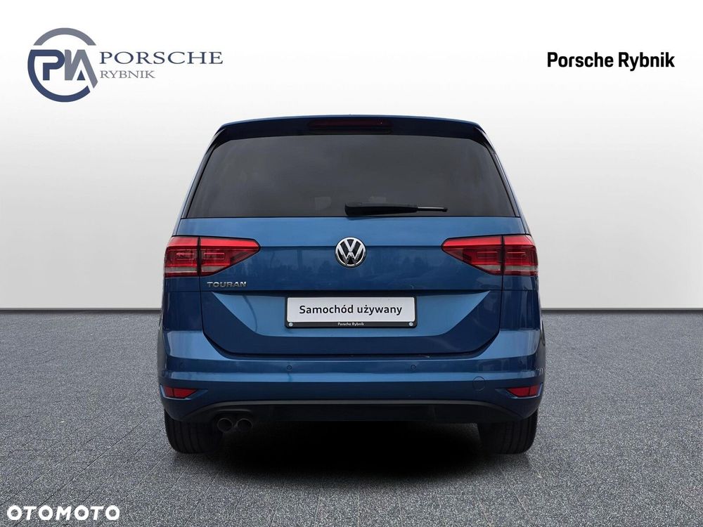 Volkswagen Touran - 5