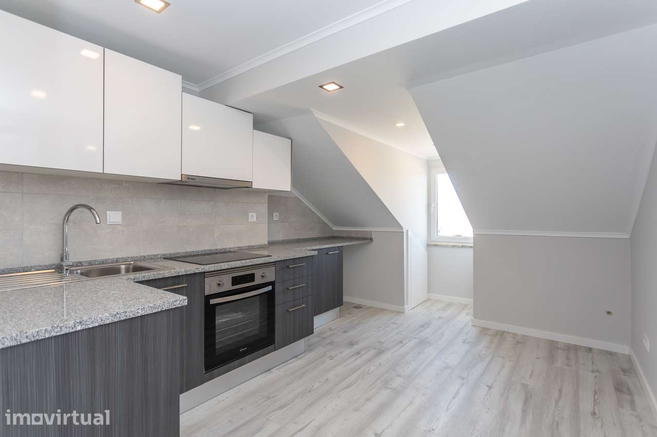 Arrendo Apartamento T1 remodelado - Foros de Amora, Seixal – 680 Eur - Grande imagem: 5/12