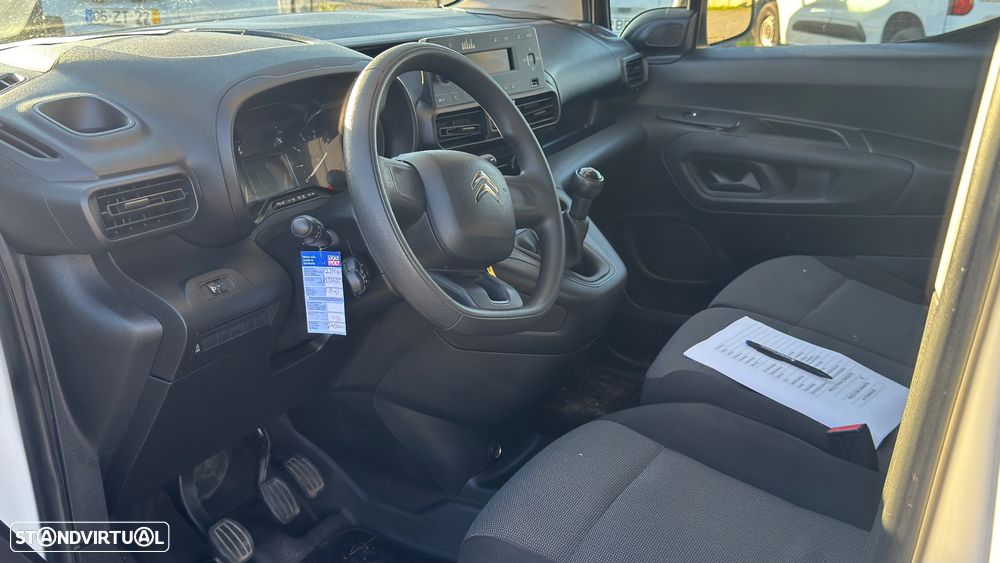 Citroën Berlingo 1.5 HDI longa 3 lugares - 10