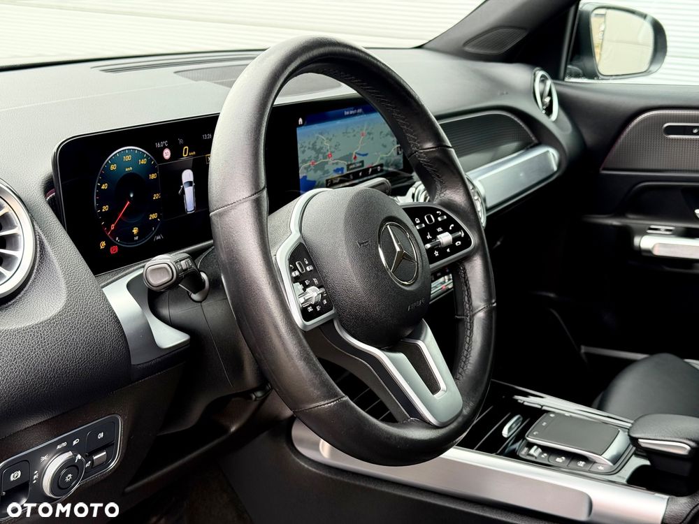 Mercedes-Benz GLB 220 d 8G-DCT AMG Line - 24