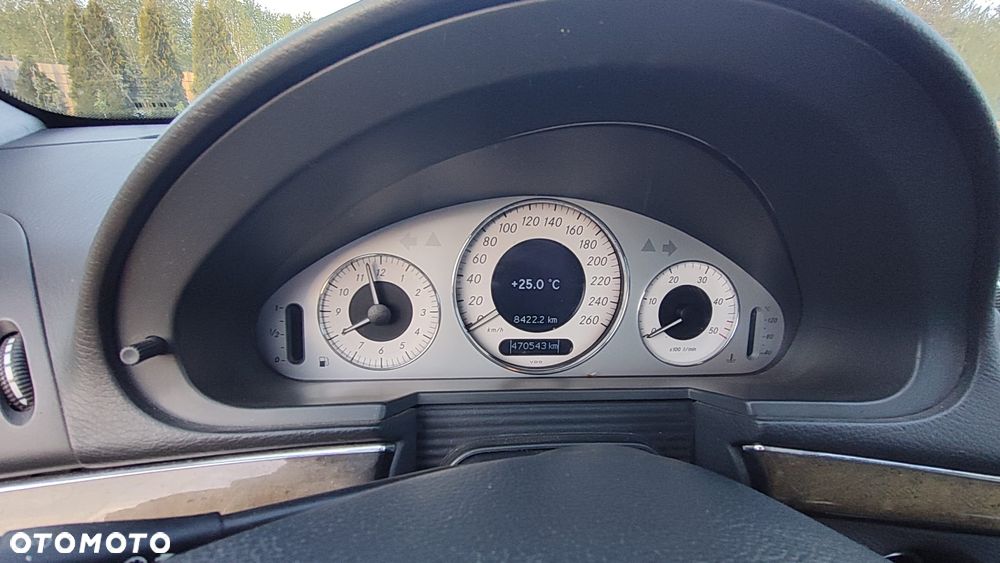 Mercedes-Benz Klasa E 320 CDI Avantgarde - 8