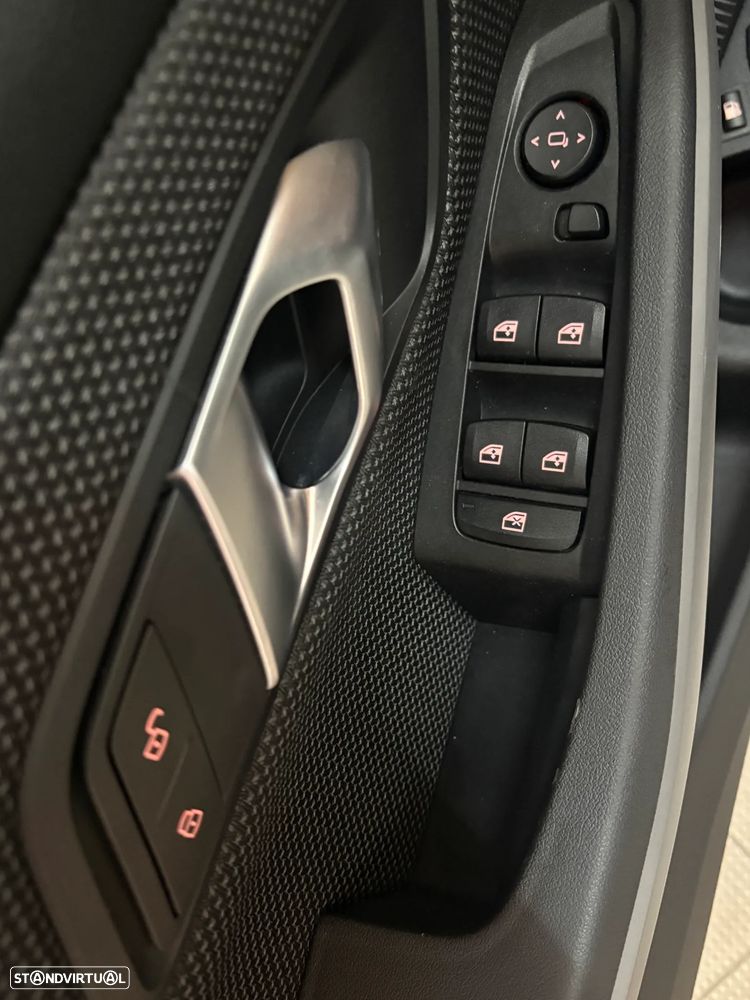 BMW 330 e Corporate Edition Auto - 17