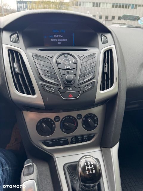 Ford Focus 1.0 EcoBoost Start-Stopp-System Champions Edition - 9