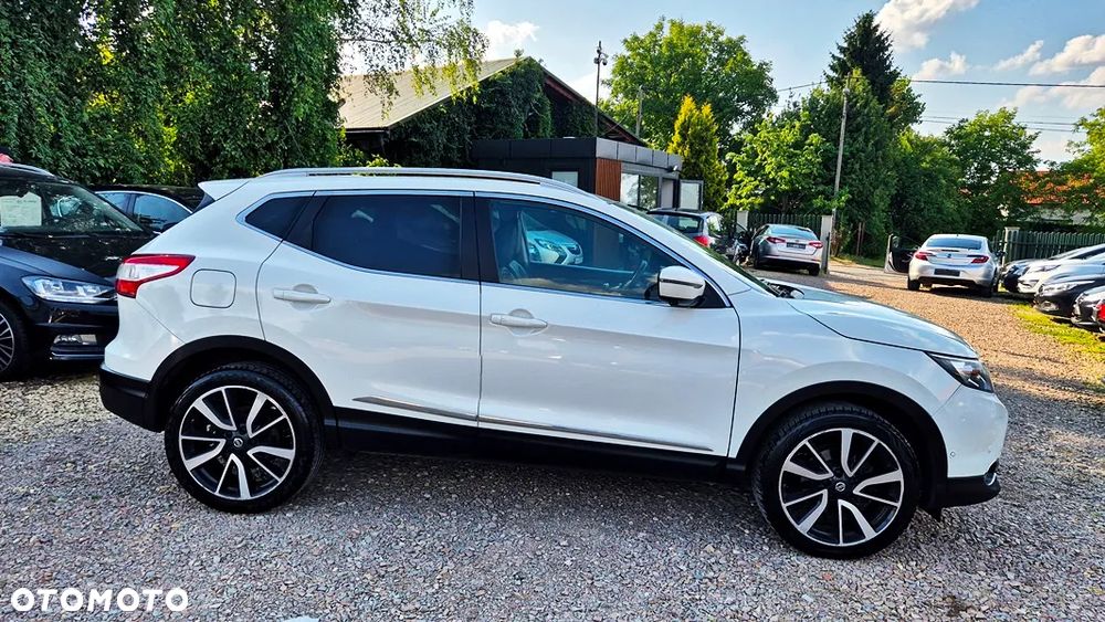 Nissan Qashqai 1.6 DIG-T 360 - 10