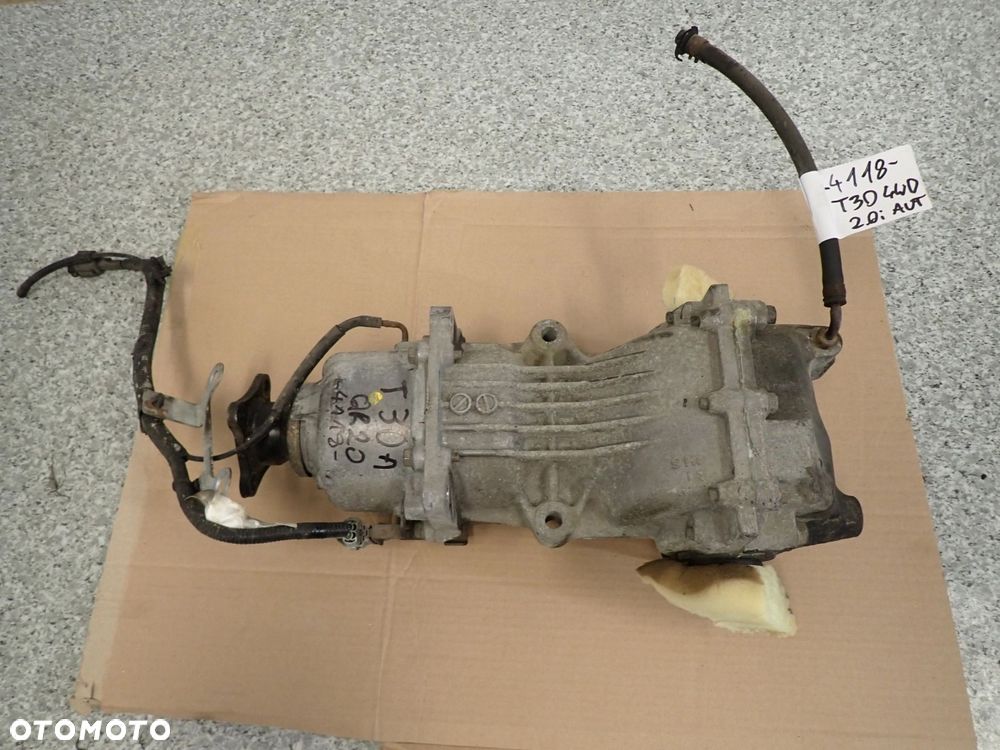 NISSAN XTRAIL T30 2.0i AUT 01-07 GŁÓWKA MOSTU TYLNEGO DYFER MOST - 2