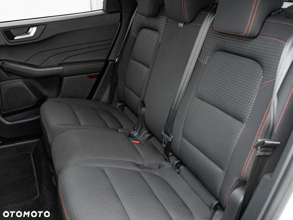 Ford Kuga 2.5 FHEV FWD ST-Line - 30
