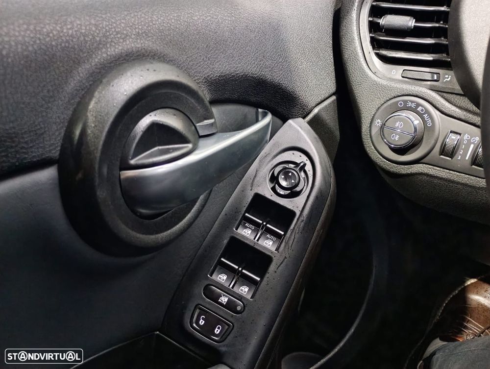 Fiat 500X 1.5 GSE MHEV Cross DCT - 14