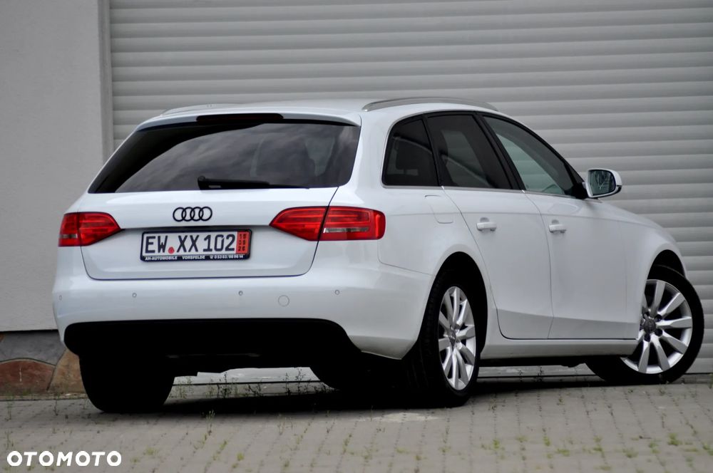 Audi A4 Avant 2.0 TDI DPF Ambiente - 5