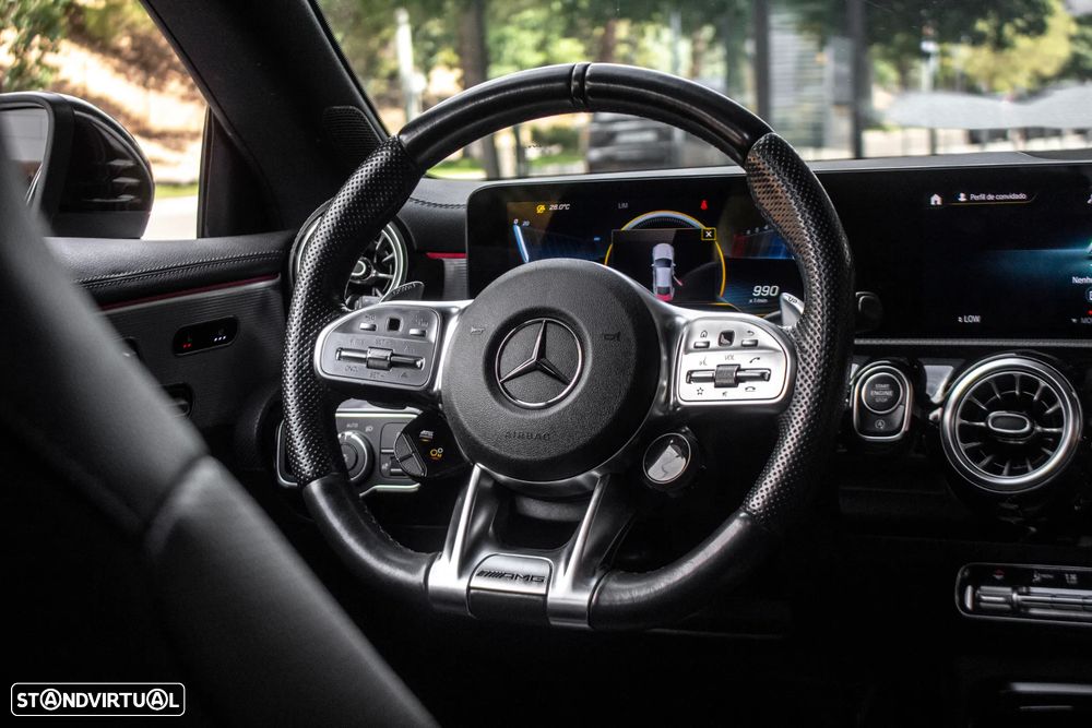 Mercedes-Benz CLA 35 AMG 4Matic - 35