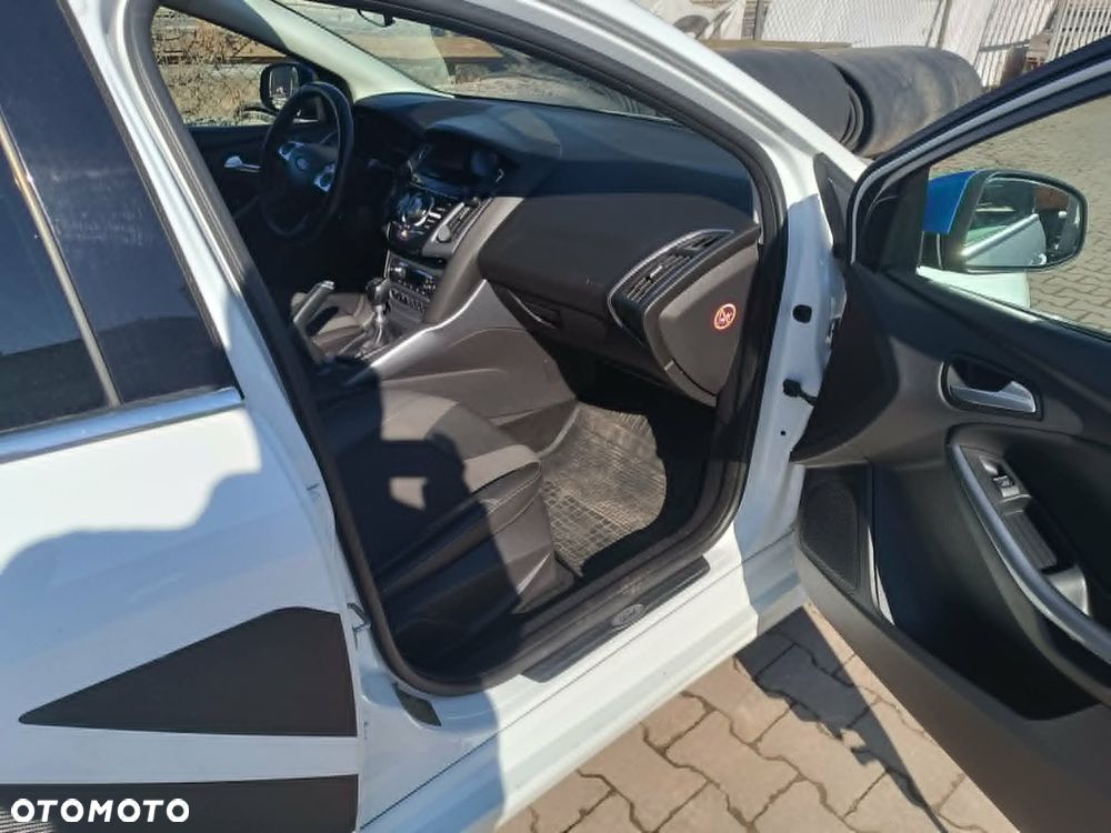 Ford Focus 1.6 EcoBoost Start-Stopp-System Champions Edition - 19