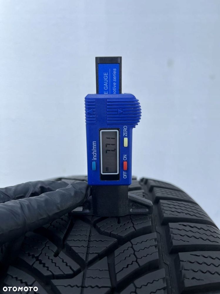 OPONY 215/60/17 96H DUNLOP WINTER SPORT 5 SUV - 4