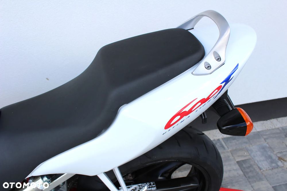 Honda CBR - 17