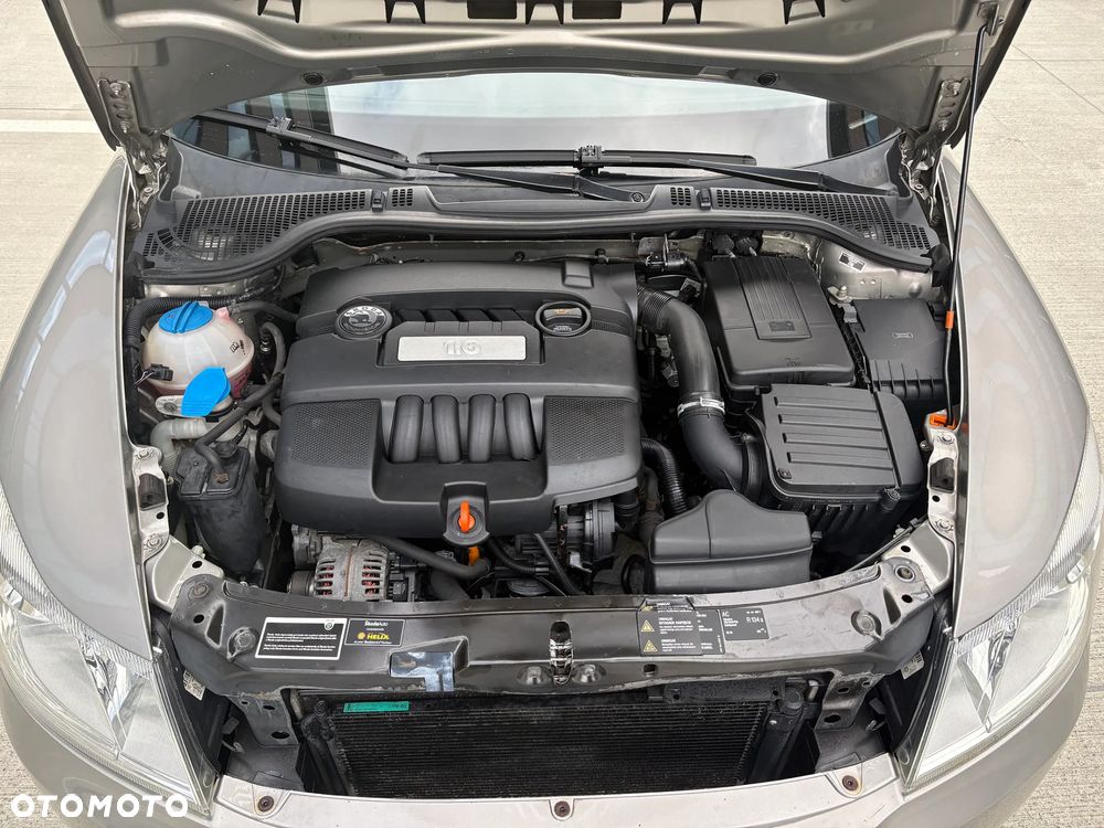 Skoda Octavia 1.6 Ambiente EU5 - 8
