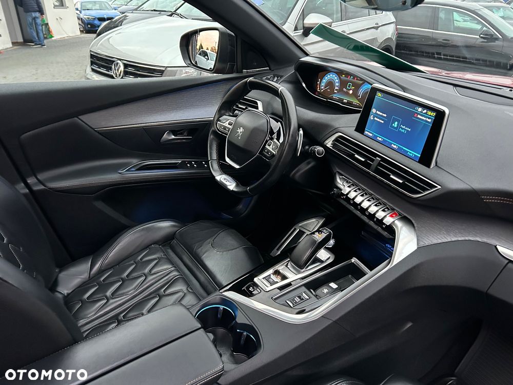Peugeot 3008 Plug-In Hybrid 195 e-DSC7 GT - 29