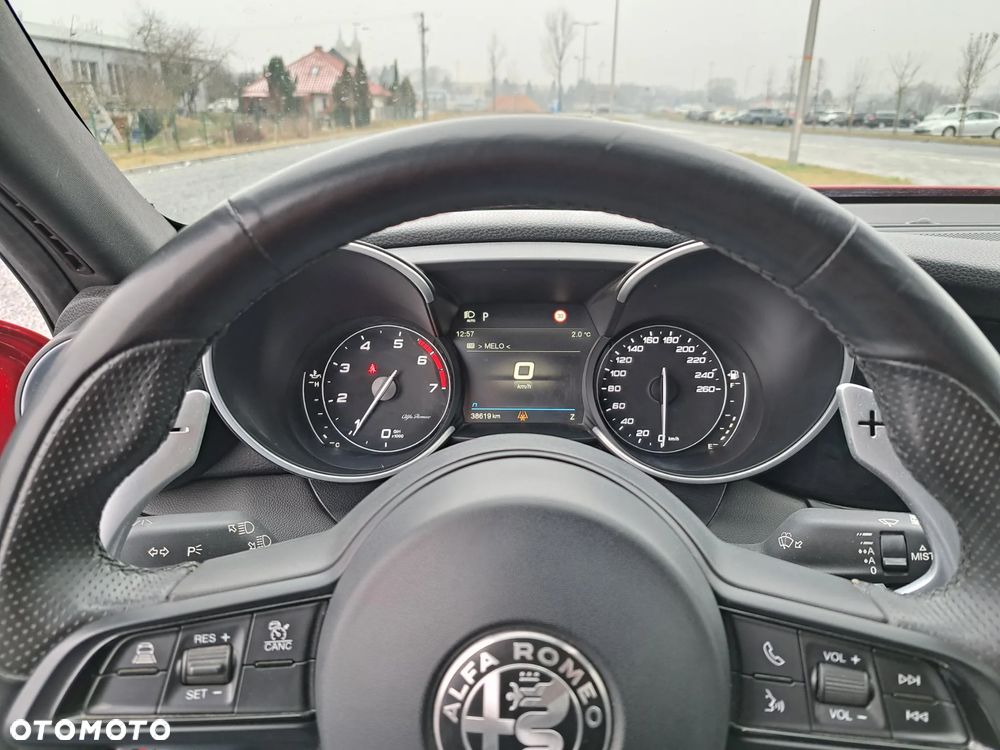Alfa Romeo Giulia 2.0 Turbo Veloce Q4 - 8